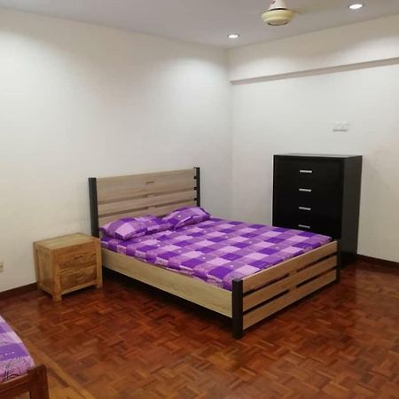 Sweethome For Travelers Seremban Kültér fotó