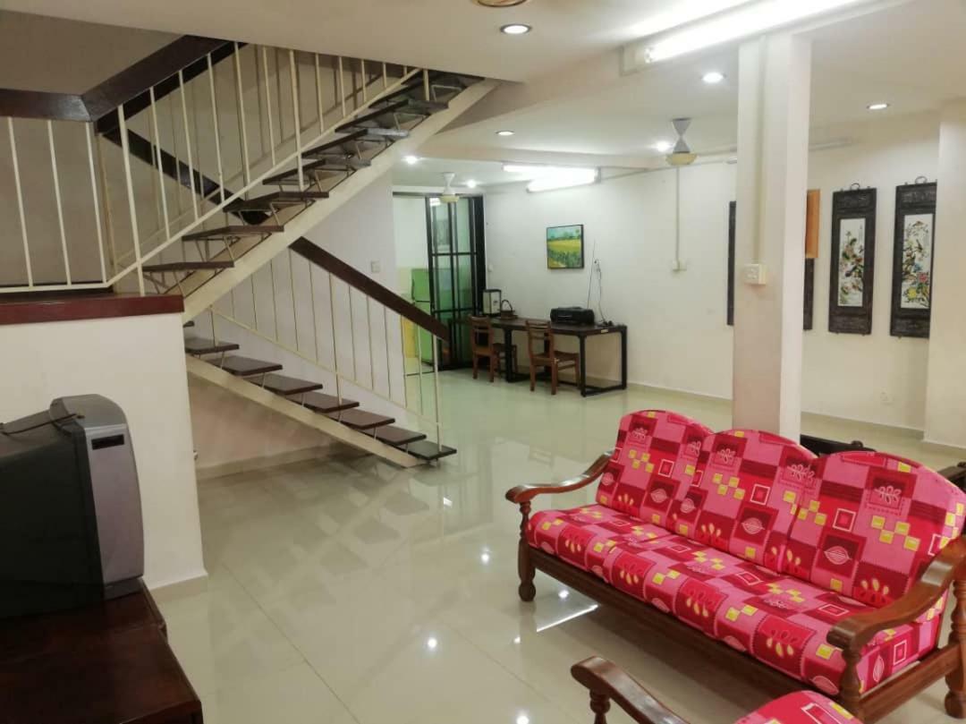 Sweethome For Travelers Seremban Kültér fotó