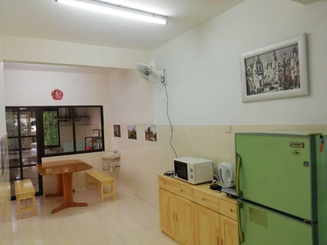 Sweethome For Travelers Seremban Kültér fotó